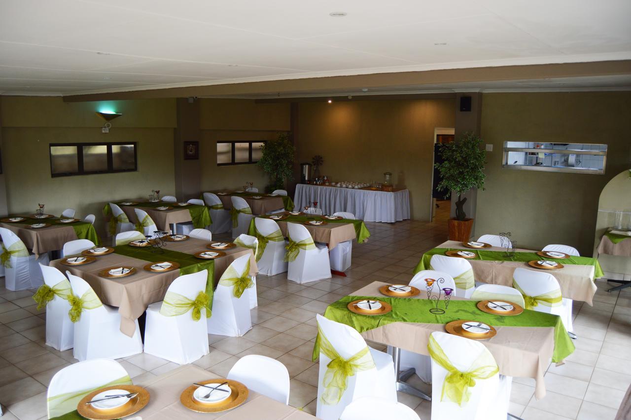 Crystal Rose Lodge & Spa Krugersdorp Esterno foto
