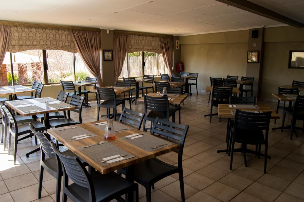 Crystal Rose Lodge & Spa Krugersdorp Esterno foto