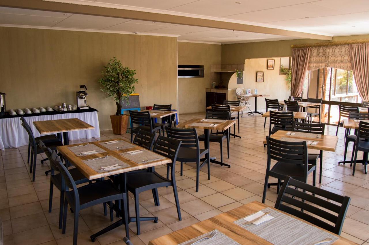 Crystal Rose Lodge & Spa Krugersdorp Esterno foto